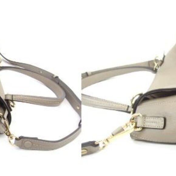 Auth Chloe Faye Bag, Crossbody Bag in Very Good Cond - Picture 5 of 10